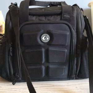 6 Pak Mini Lunch Bag